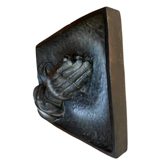Praying Hands Dimensional Plaster Wall Hanging Plaque 10.5" x 8" x 1.5" - Picture 6 of 12